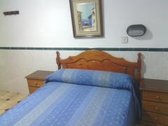 Habitaciòn matrimonio con 4 baños compartido.