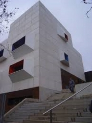 Edificio del inem, caceres