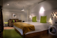 Junios suite con banera de hidromasaje/jacuzzi y cama king size