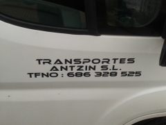 Foto 10 traslados en Navarra - Transportes Antzin S.l.