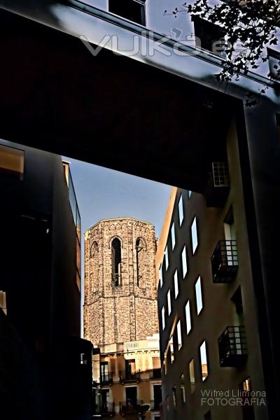 Foto pster Campanario en las ramblas por Wifred Llimona en La Llimona foto