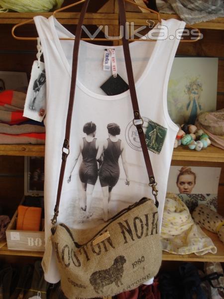 LOOK VERANO: Camiseta Vintage: PLACE 5 y Bolso: COMME CI COMME SAC