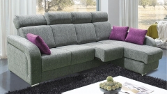 Amplio sofa de 4 plazas