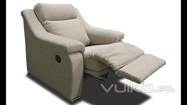 Butaca reclinable en color arena