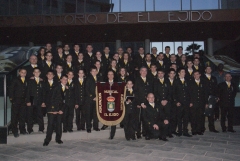 Foto conmemorativa estreno de nuevos uniformes 2013