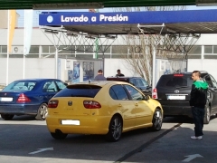 Imagen parcial de las pistas de lavado del centro elefante azul de la ria de aviles