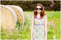 Este vestido se puede ver en http://lasalasdefabiolacom/colecciones/moda-vintage-b2b/f2-c38