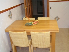 Mesa extensible haya maciza