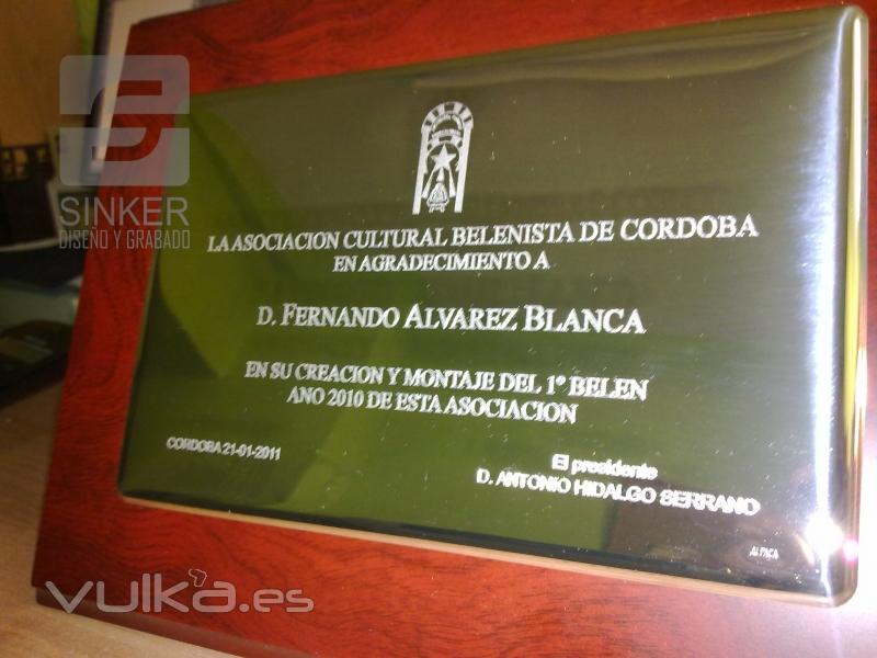 Grabado de placas conmemorativas