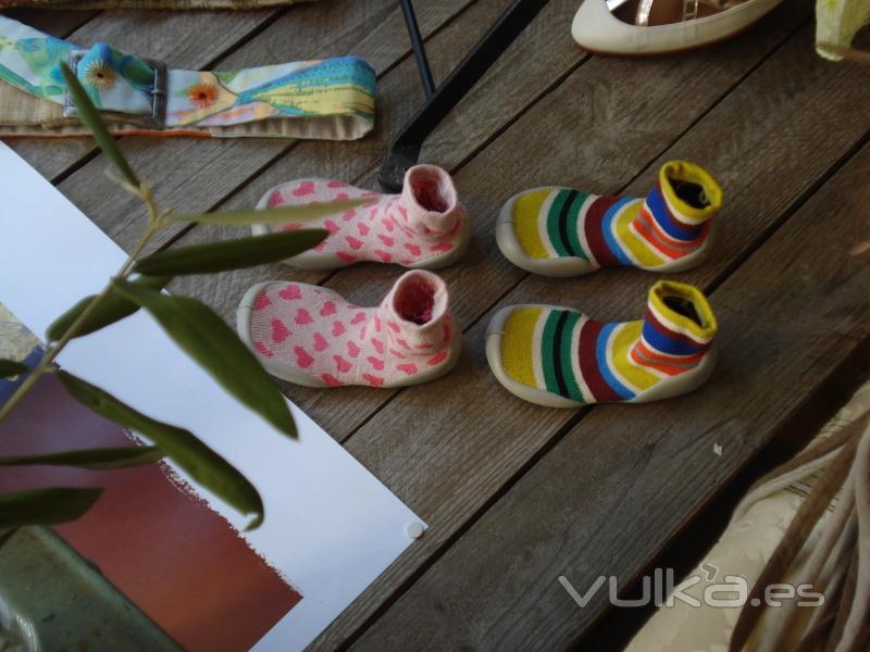 NUEVOS MODELOS DE COLLÉGIEN, ZAPATILLAS TIPO CALCETÍN CON SUELA