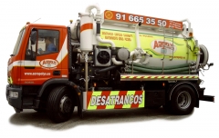 Camion de Poceria para hacer desatrancos y trabajos de fosas septicas.