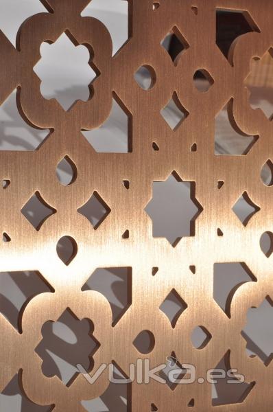 celosias Alhambra fabricada de bronce