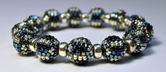 Pulseras con abalorios