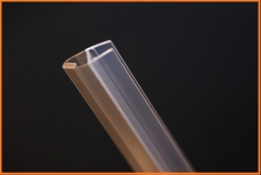 Goma iman para cristal 6/8 mm 180, 135 y 90 tiras de 2,20 mts.