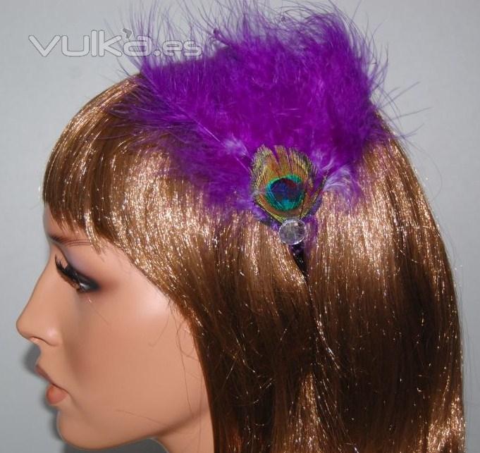 Diadema de elegantes plumas a 1.50 euros