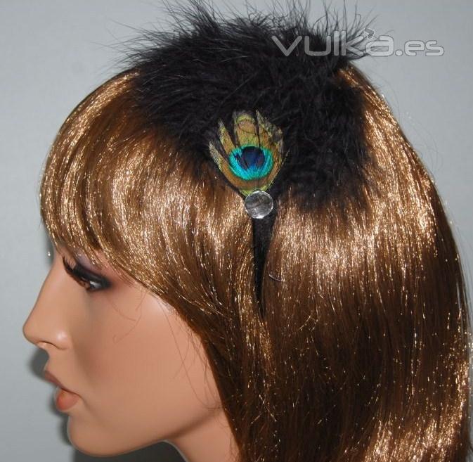 Diadema de plumas a 1.50 euros