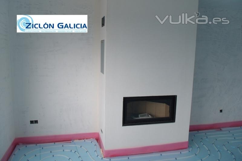 Instalacin de Suelo Radiante en combinacin con chimenea de lea con recuperador de calor