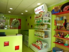 Interior en peluqueria canina - veterinaria peludos cordoba