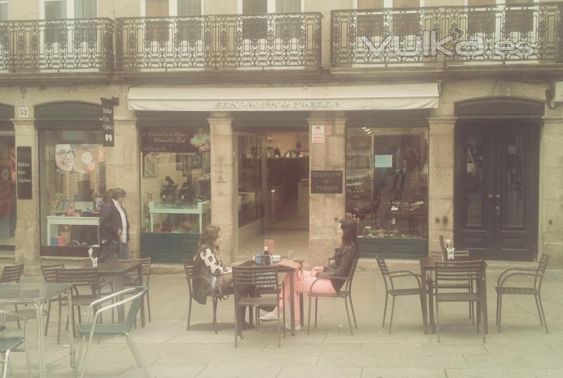 Nuestro local en el centro de Santiago de Compostela.