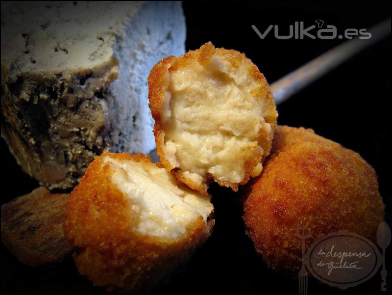 Croquetas artesanas queso Cabrales D.O.P