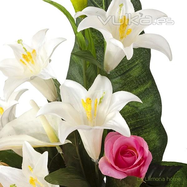 Todos los Santos. Ramo artificial flores anthuriums blancos con rosas 60 2 - La Llimona home
