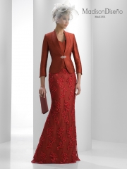Traje para madrina y acompanantes + http://wwwscalacosturacom