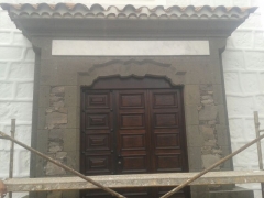 Placa de la oficina de informacion de turismo de las palmas de gc, en santa catalina (3)