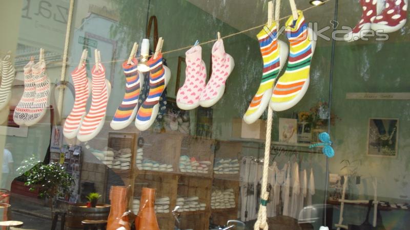 ZAPATILLAS COLLÉGIEN COLGADITAS EN ZAP ZAP