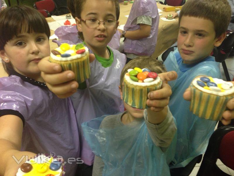 Cake Day!!  Un taller de pastelera delicioso de Elduaien Club.