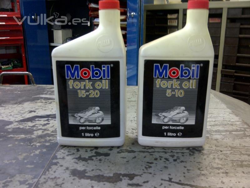 Super oferta! Aceite Mobil W 5-10 para horquillas de moto, en botellas de 1 litro, slo 4 EUR/