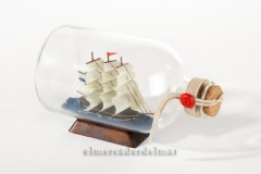Barco en botella para la decoracion nautica