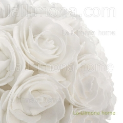 Flores artificiales bola flores rosas artificiales blancas 15 1 - la llimona home