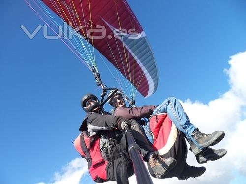 volar en parapente biplaza en Lleida