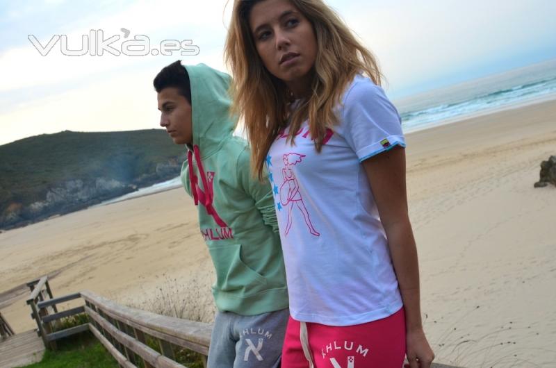 Sudadera y camiseta khlum