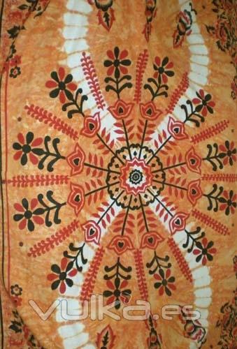 Colcha india multiusos, fabricada en 100% algodn. Modelo Batik