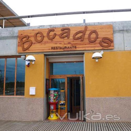 En el restaurante Bocados, los padres pueden esperar a que los peques acaben sus clases