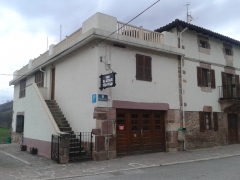 Pension Hiru Iturri Ostatua