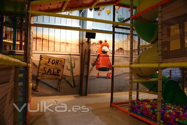 Decoración interior en Reus Parque infantil , murales decorativos (tarragona provincia)