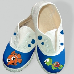 Zapatillas infantiles pintadas a mano