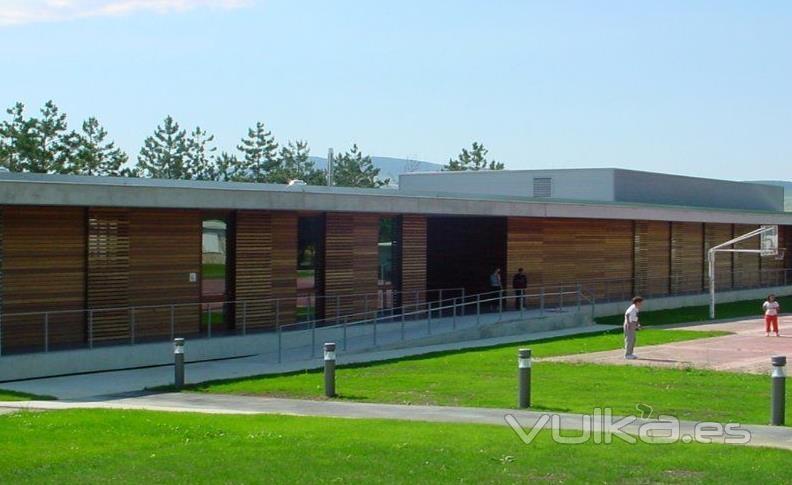 Construccin centro ocio y piscina cubierta en Ibero (Navarra)