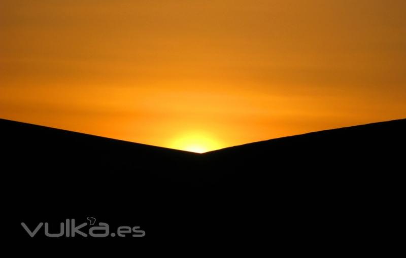 Puesta de sol en el desierto