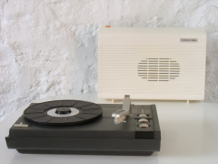 Babia bazar vintage :: radio tocadiscos continental edison :: wwwbabiainfo