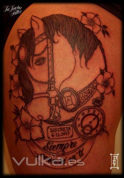 neotraditional tattoo,tatuaje nuevo tradicional,laluchatattoo,almeria,elejido,fatchivo