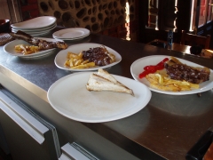 Platos de carne a la parilla