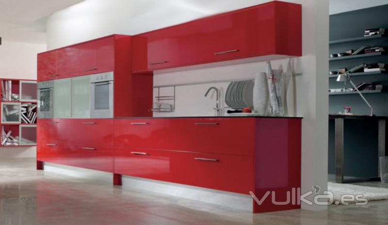 Muebles de cocina en color rojo