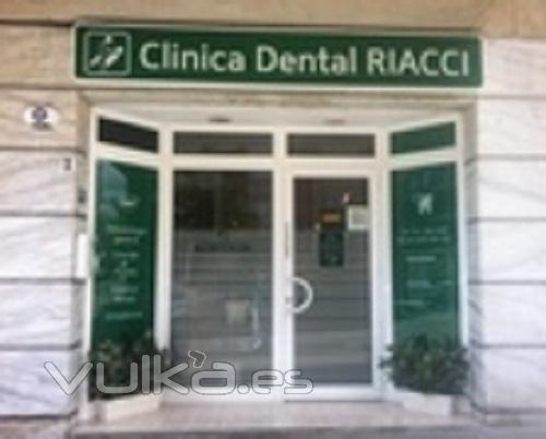 Clnica dental Riacci