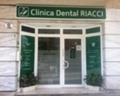Clínica dental Riacci