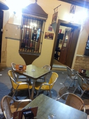 BODEGÓN ANTOÑITO es un pequeño y nuevo gran bar de tapas de excelente calidad