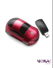 Raton promocional con forma de coche