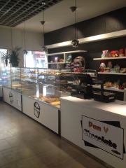 Mobiliario de panaderia cobamaq
